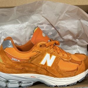 New Balance 2002r Protection Pack Vintage Orange